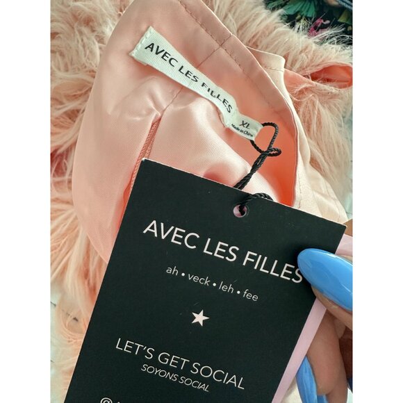 AVEC LES FILLES Pink Feather Vest Size XL NEW NWT - Picture 3 of 5